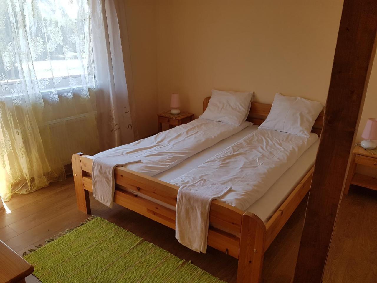 Aitinlauvas Hotel Tīreļi Kültér fotó