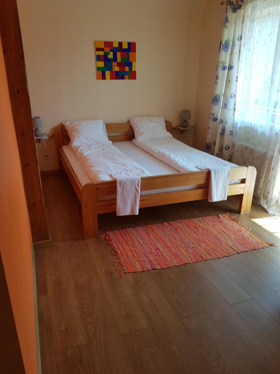 Aitinlauvas Hotel Tīreļi Kültér fotó